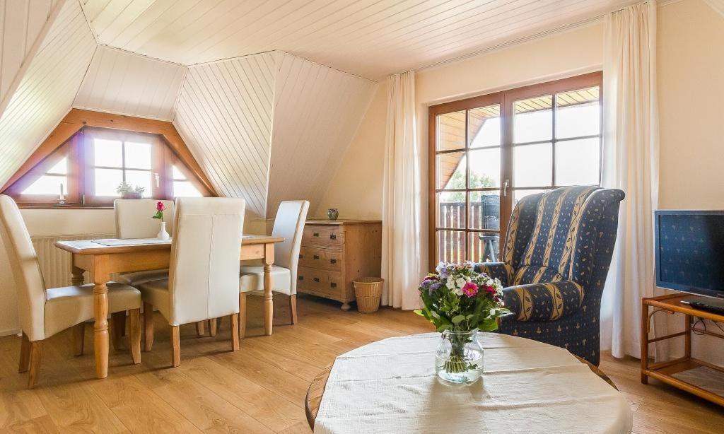 Appartamento Haus Am Bodden 03 Ahrenshoop Esterno foto